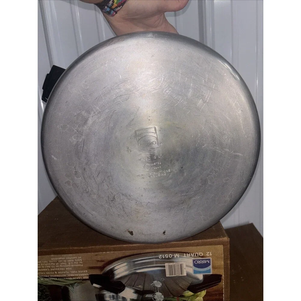 Vintage Mirro M-0512 12 Qt Aluminum Pressure Cooker Canner w/ Box & Parts USA